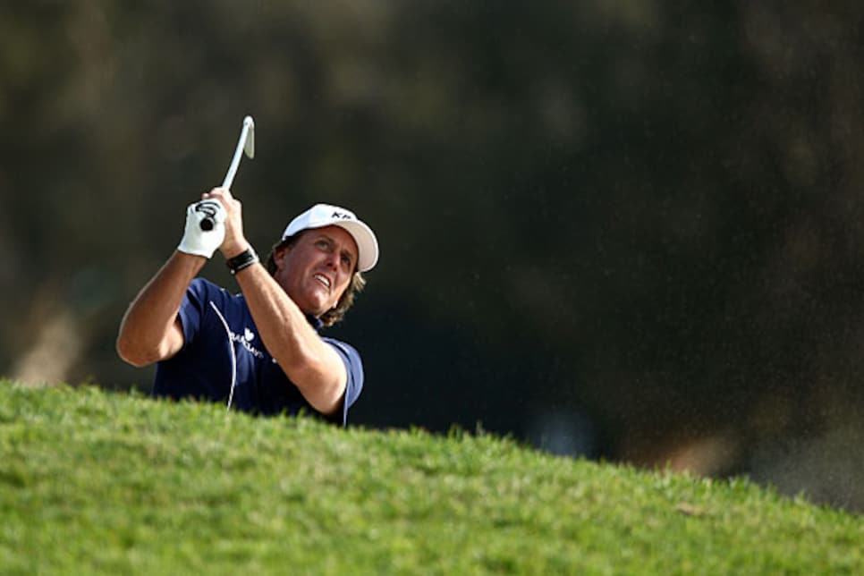 golfworld-2010-02-gwar01_0203_phil_620.jpg