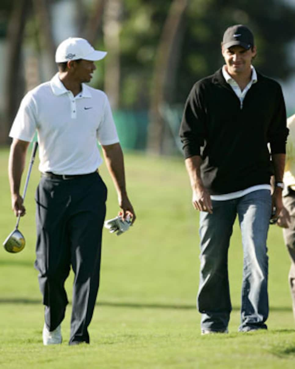 golfworld-2010-01-gwar01_0118woods_federer.jpg