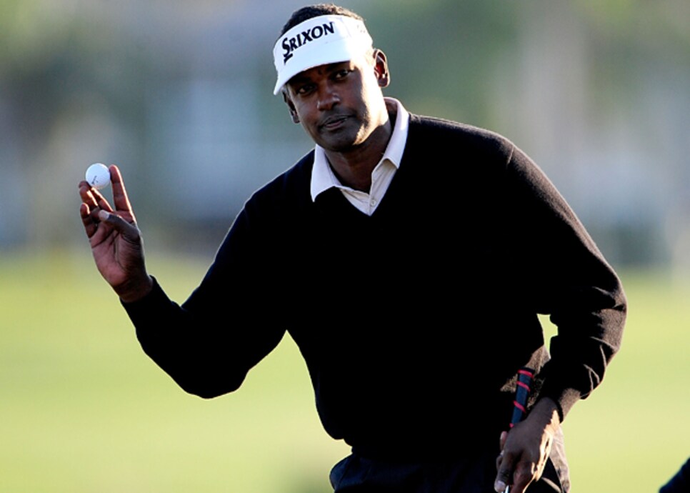 golfworld-2010-03-gwar01_singh_fantasy_0316.jpg