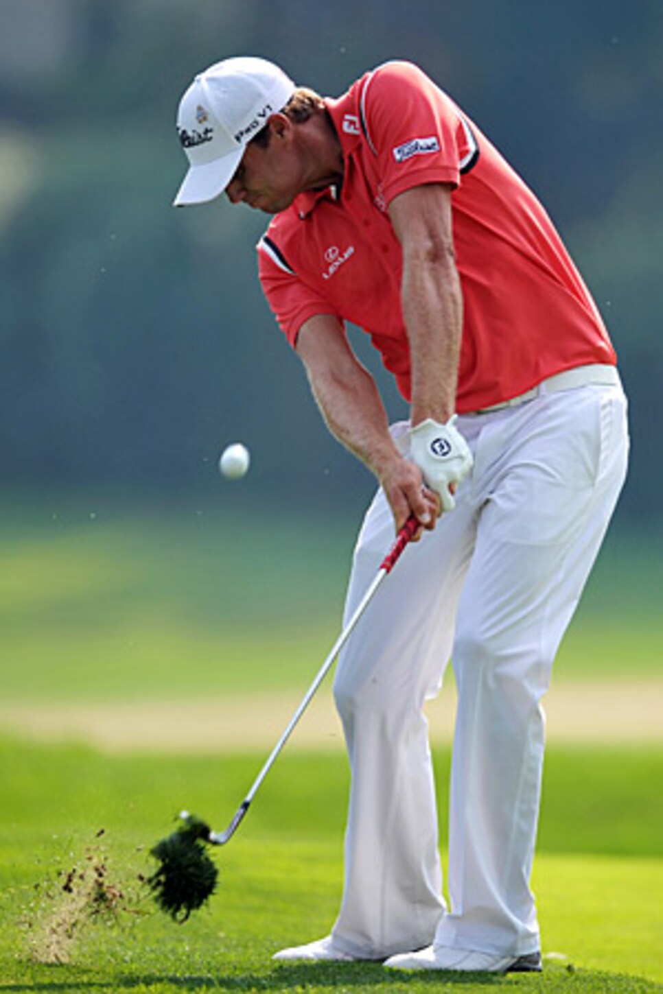 golfworld-2011-07-gwar01_0704_watney_300.jpg