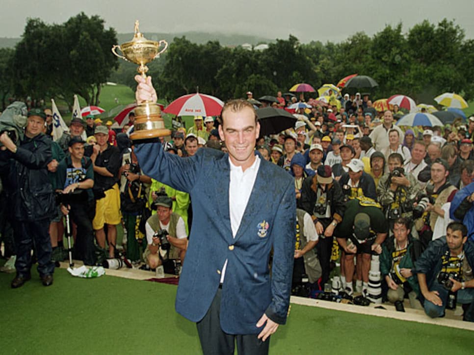 /content/dam/images/golfdigest/fullset/2015/07/21/55ada3cfadd713143b43f011_golfworld-2012-02-gwar04_thomas_bjorn.jpg