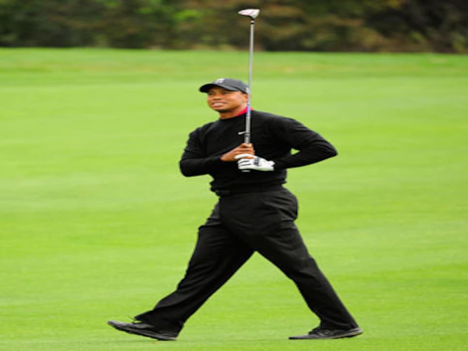 /content/dam/images/golfdigest/fullset/2015/07/21/55ada3e5b01eefe207f8314e_golfworld-2011-10-gwar01_mq_tiger_1010.jpg