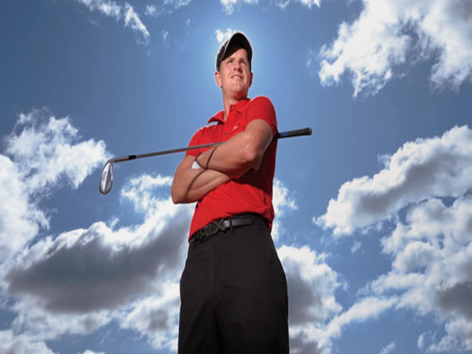 /content/dam/images/golfdigest/fullset/2015/07/21/55ada419add713143b43f319_magazine-2012-05-maar01_luke_donald_diaz.jpg