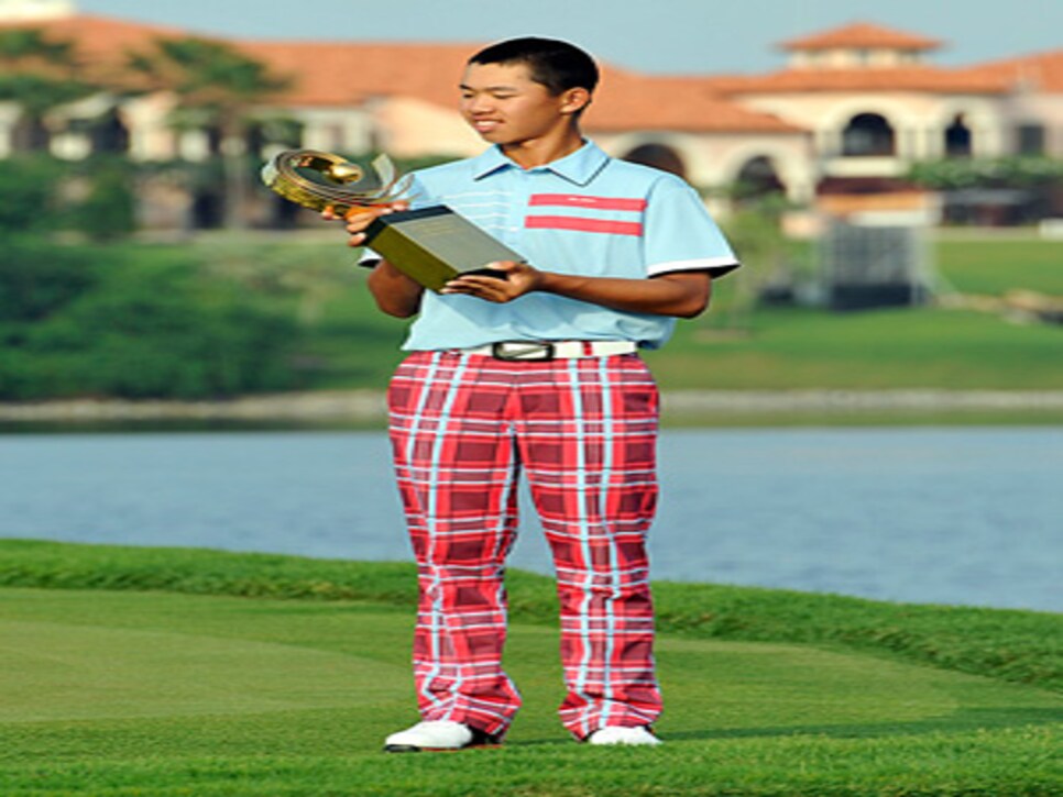 /content/dam/images/golfdigest/fullset/2015/07/21/55ada473b01eefe207f837fb_golfworld-2012-11-121106_guan_tianlang_brumer.jpg