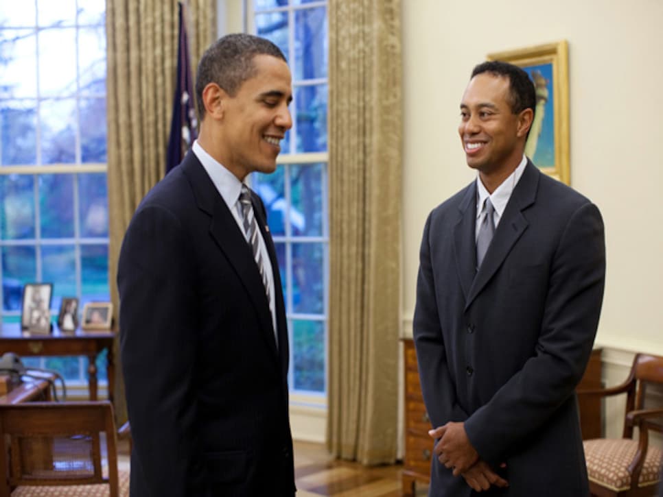 /content/dam/images/golfdigest/fullset/2015/07/21/55ada55badd713143b4401a8_golfworld-2013-03-gwar01-president-obama-tiger-woods-rosaforte.jpg