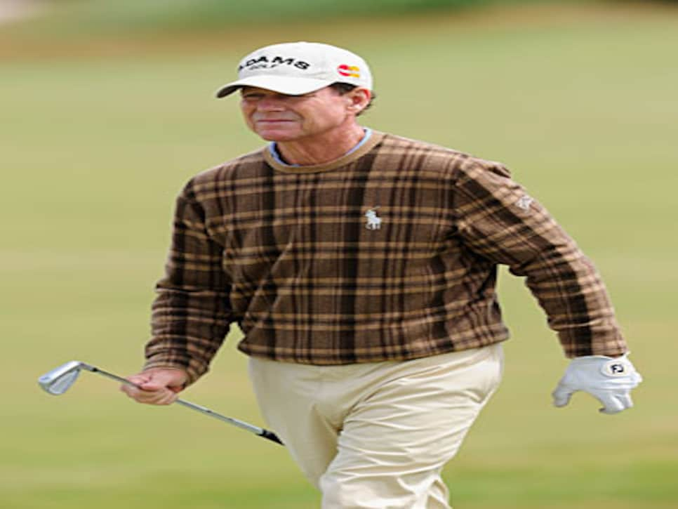 /content/dam/images/golfdigest/fullset/2015/07/21/55ada826add713143b441cf0_golfworld-2010-07-gwar01_watson_0714.jpg