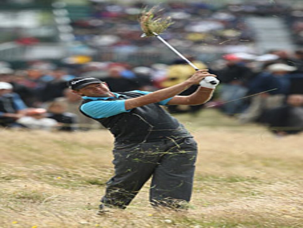 /content/dam/images/golfdigest/fullset/2015/07/21/55ada83db01eefe207f85e4f_golfworld-2009-07-gwar02_090727watson.jpg