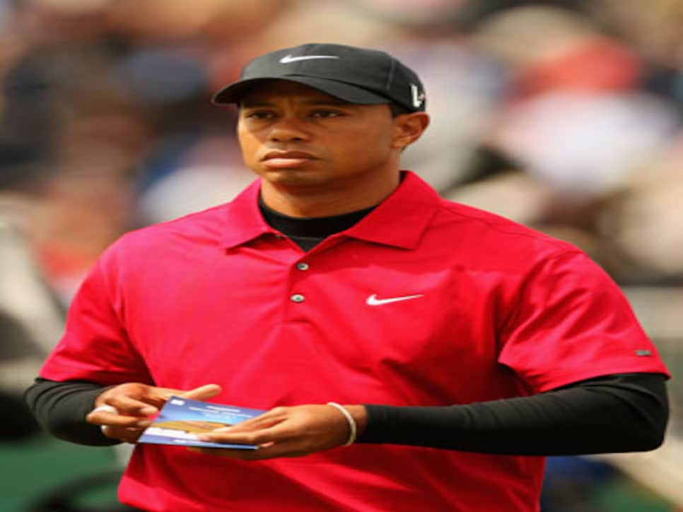 /content/dam/images/golfdigest/fullset/2015/07/21/55ada88ab01eefe207f86156_golfworld-2010-07-gwar01-tiger-bandb-300.jpg