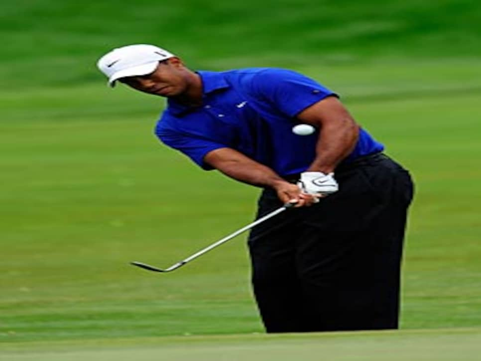 /content/dam/images/golfdigest/fullset/2015/07/21/55adab30b01eefe207f87913_golfworld-2009-08-gwar01_woods_saturday_gamer.jpg