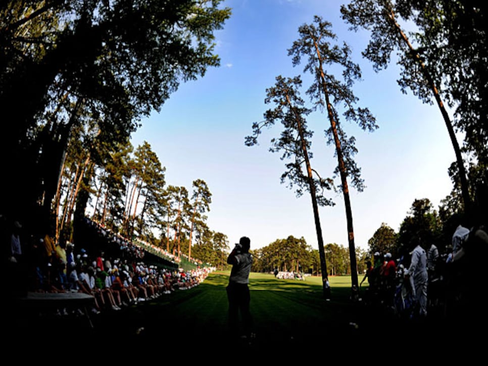 /content/dam/images/golfdigest/fullset/2015/07/21/55adab31b01eefe207f8791f_golfworld-2012-04-gwar01_masters_millard_0329.jpg