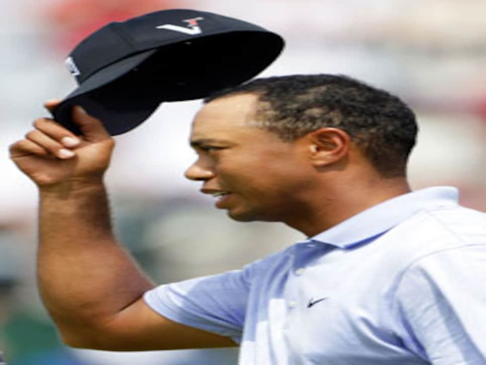 /content/dam/images/golfdigest/fullset/2015/07/21/55adab3cb01eefe207f87995_golfworld-2009-08-gwar01_0814tiger.jpg