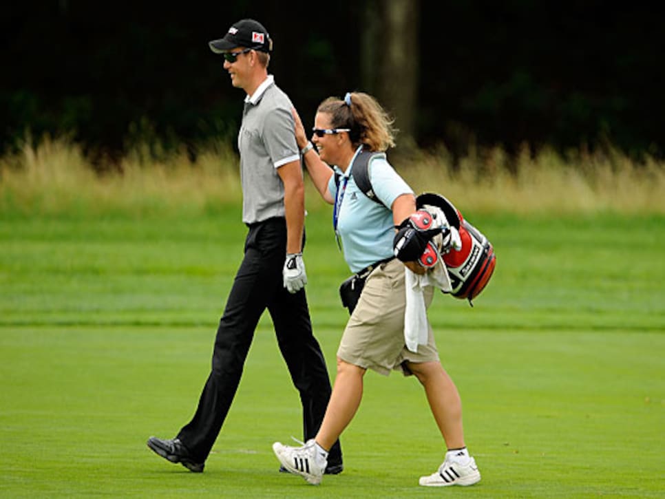 Caddie Secrets: What it's like to be a caddie on the European Tour