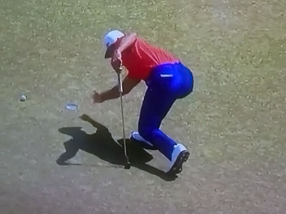 Billy Horschel appeared to temporarily lose his mind around the greens on Sunday.