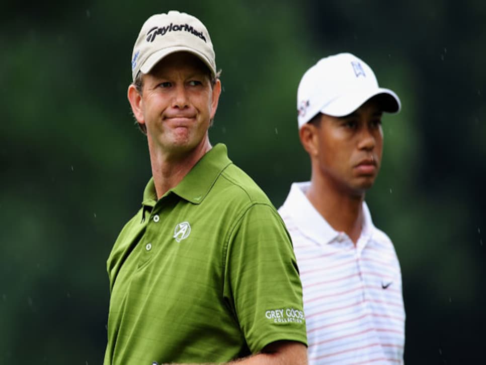 /content/dam/images/golfdigest/fullset/2015/07/21/55adaf72add713143b446205_golfworld-2014-03-gwar-tiger-goosen-0324.jpg