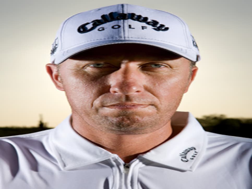 /content/dam/images/golfdigest/fullset/2015/07/21/55adb2c7add713143b4487cf_magazine-2009-10-maar02_bones_mackay.jpg