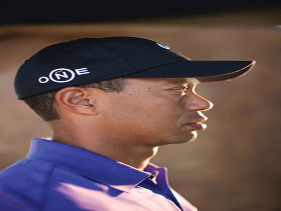 /content/dam/images/golfdigest/fullset/2015/07/21/55adb2e8b01eefe207f8c83f_magazine-2010-04-maar01_tiger_woods_diaz_300.jpg