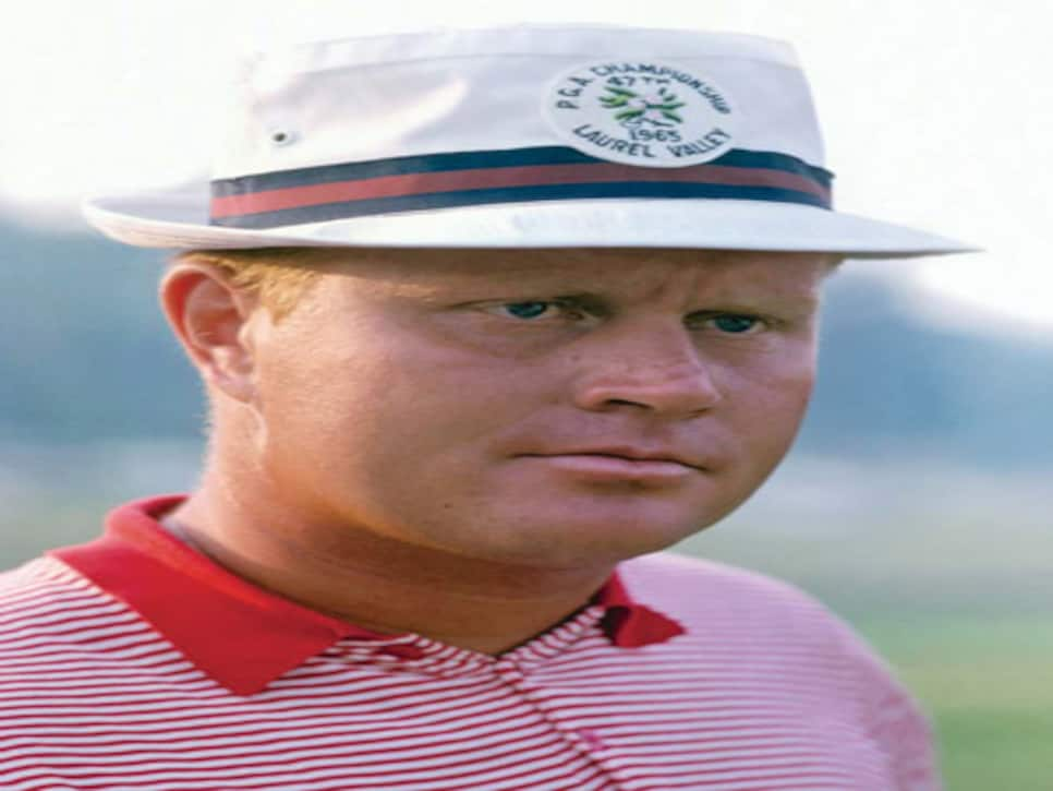 /content/dam/images/golfdigest/fullset/2015/07/21/55adb2feb01eefe207f8c94d_magazine-2010-10-maar01_jack_nicklaus_hat_300.jpg