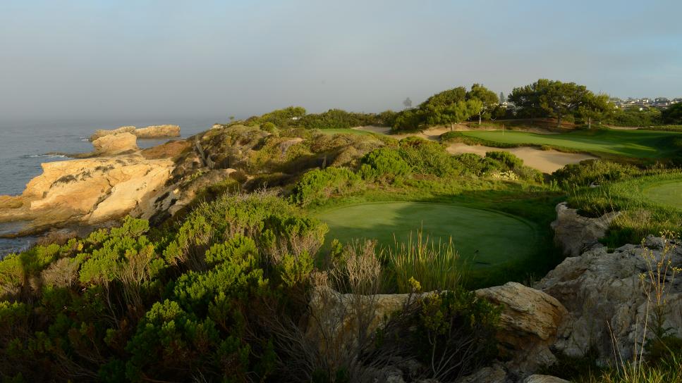 Pelican-Hill-South-Course-13-Staff.jpg