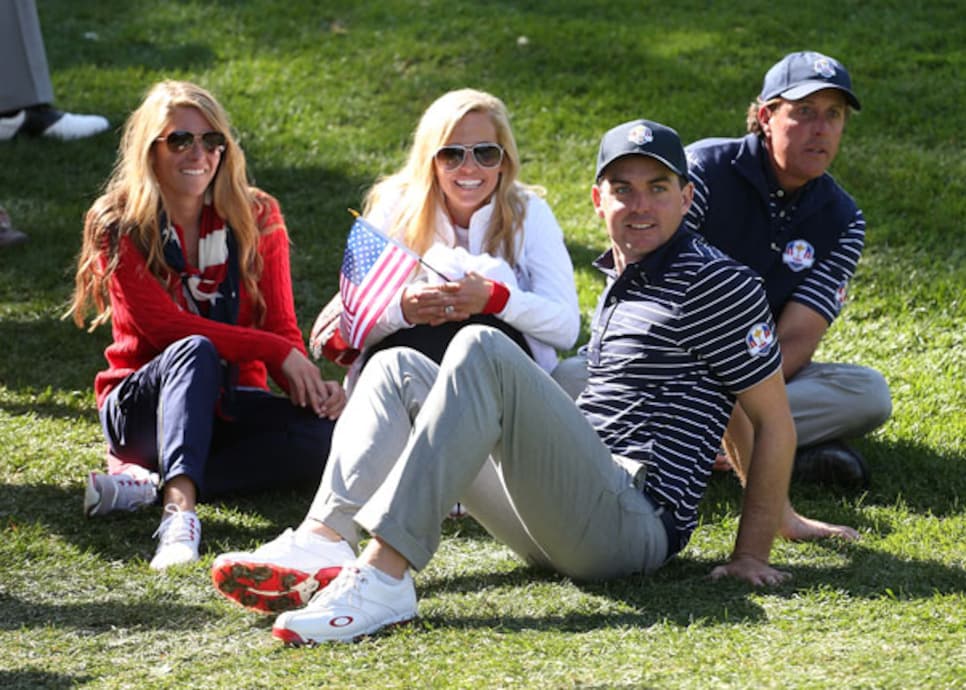 golfworld-2012-09-gwsl24_picnic.jpg