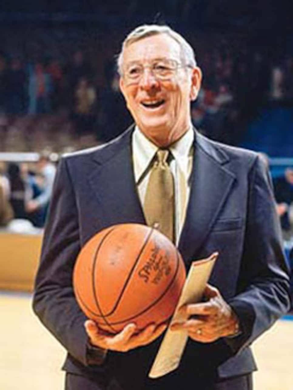 magazine-2011-02-maar01_john_wooden_300.jpg