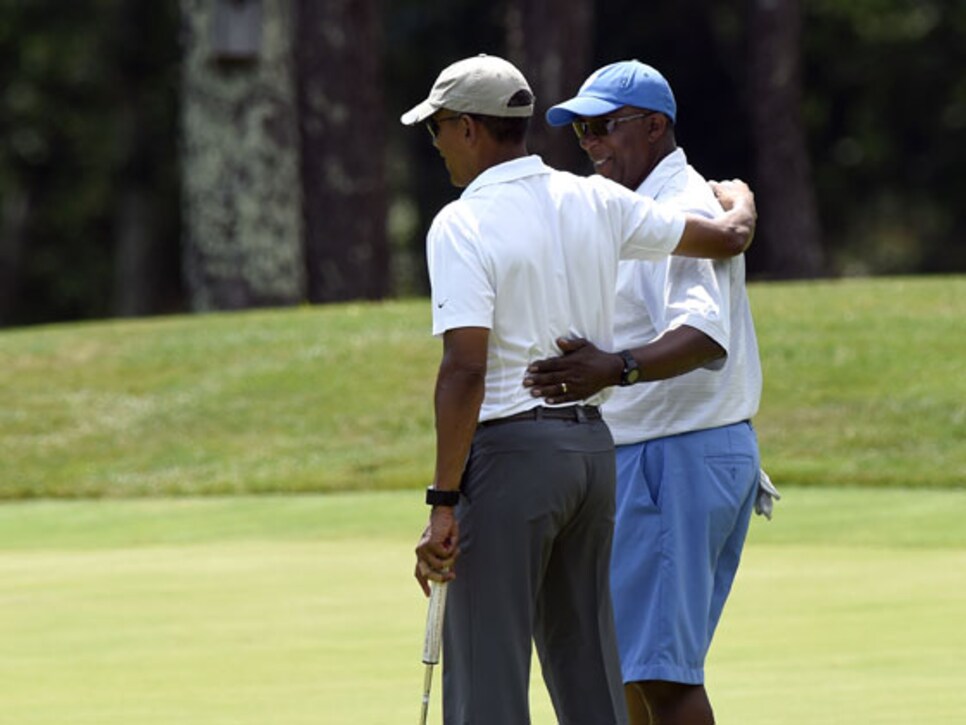 blogs-the-loop-blog-obama-hug-0815.jpg