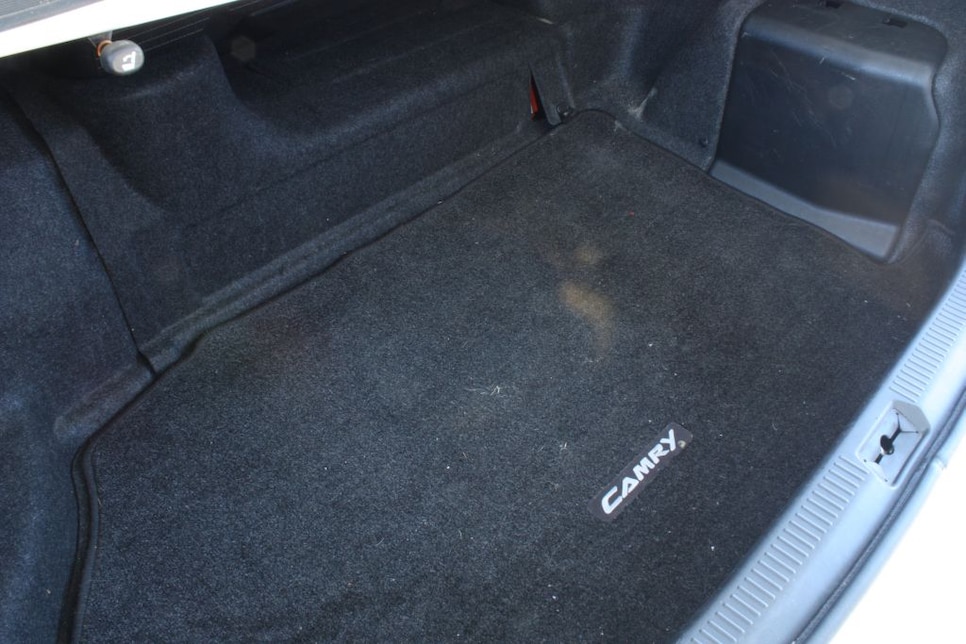 2021 toyota deals camry trunk mat