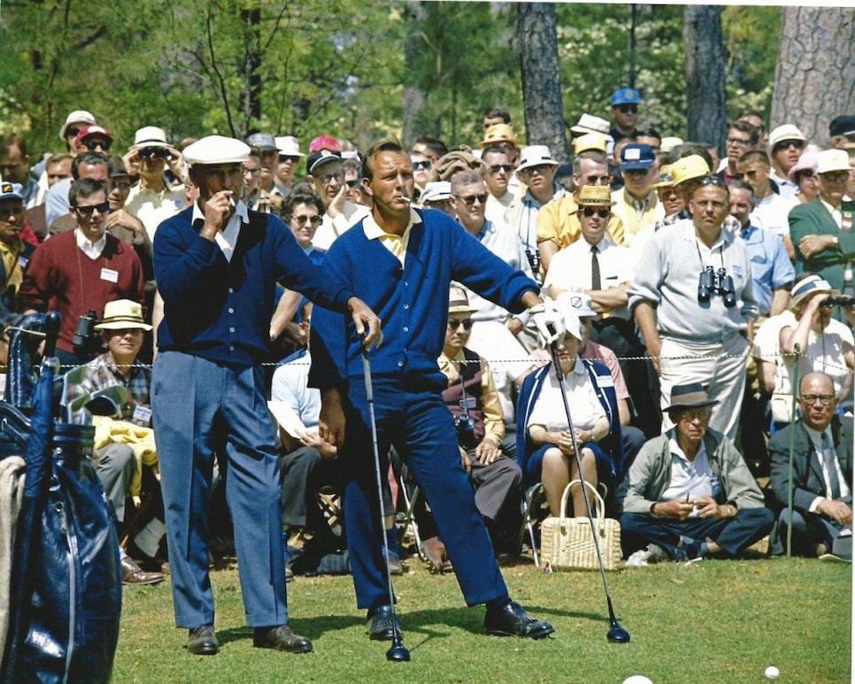 Arnold-Palmer-Ben-Hogan-smoking.jpg