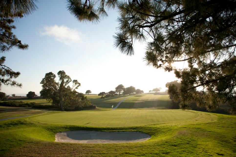 Torrey_Pines_Golf_Course_-_South_325832.jpg