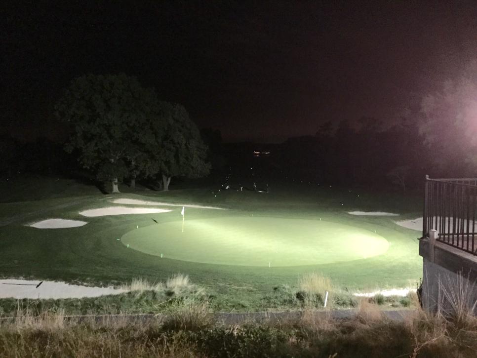 Night-golf-lit-green.jpg