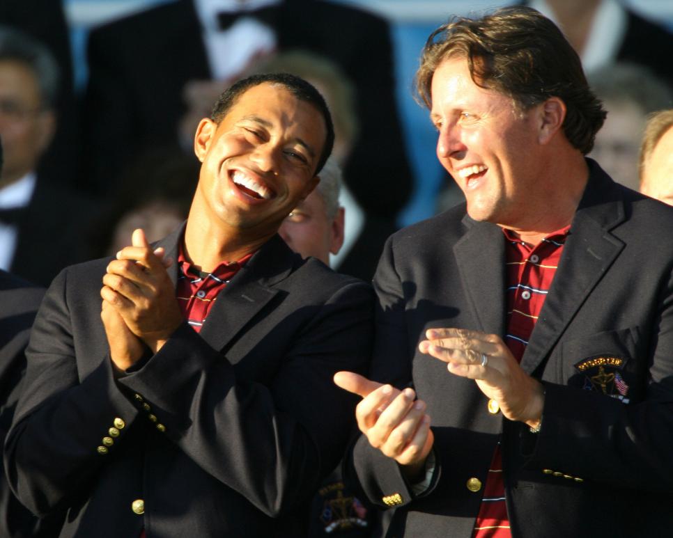 Tiger-Woods-Phil-Mickelson-Ryder-Cup.jpg