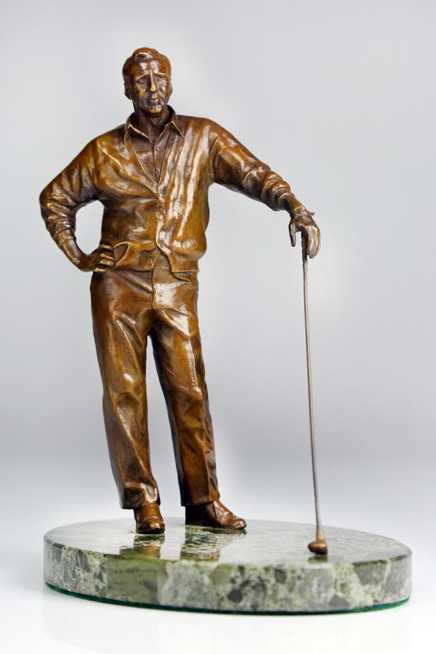 Meet the man behind iconic Payne Stewart sculpture and our new ‘Arnie