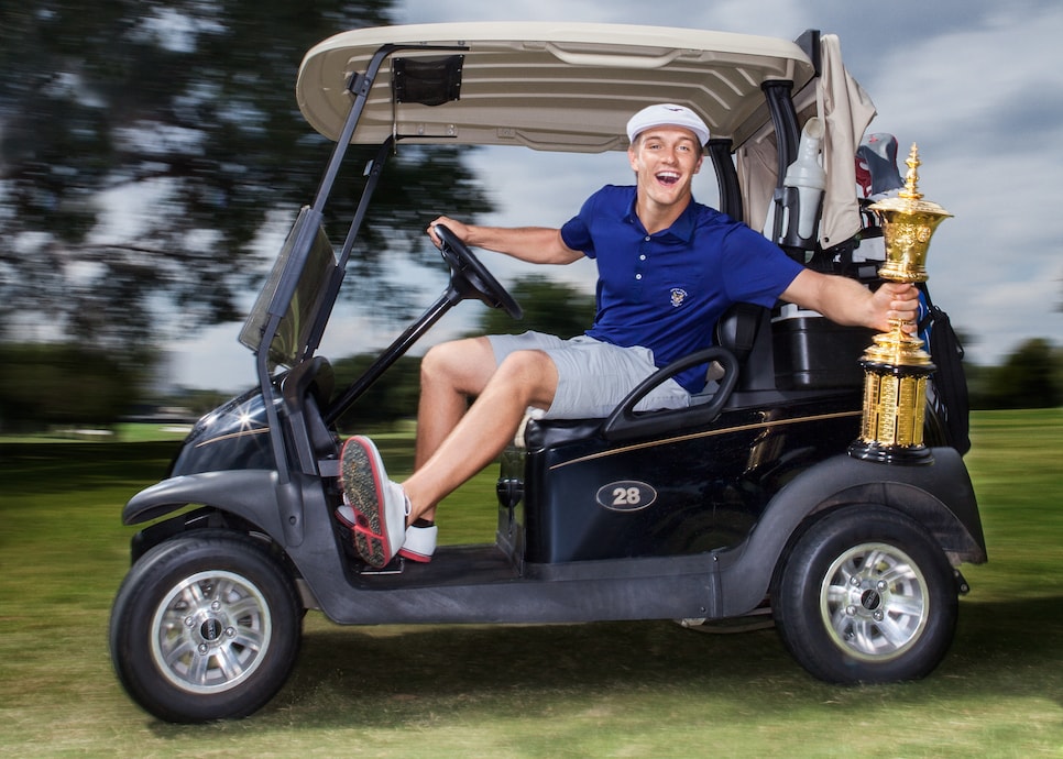 Bryson-DeChambeau-In-Golfcart.jpg