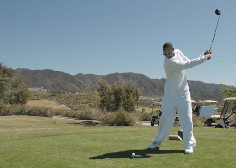 151103-kobe-bryant-golf1.png