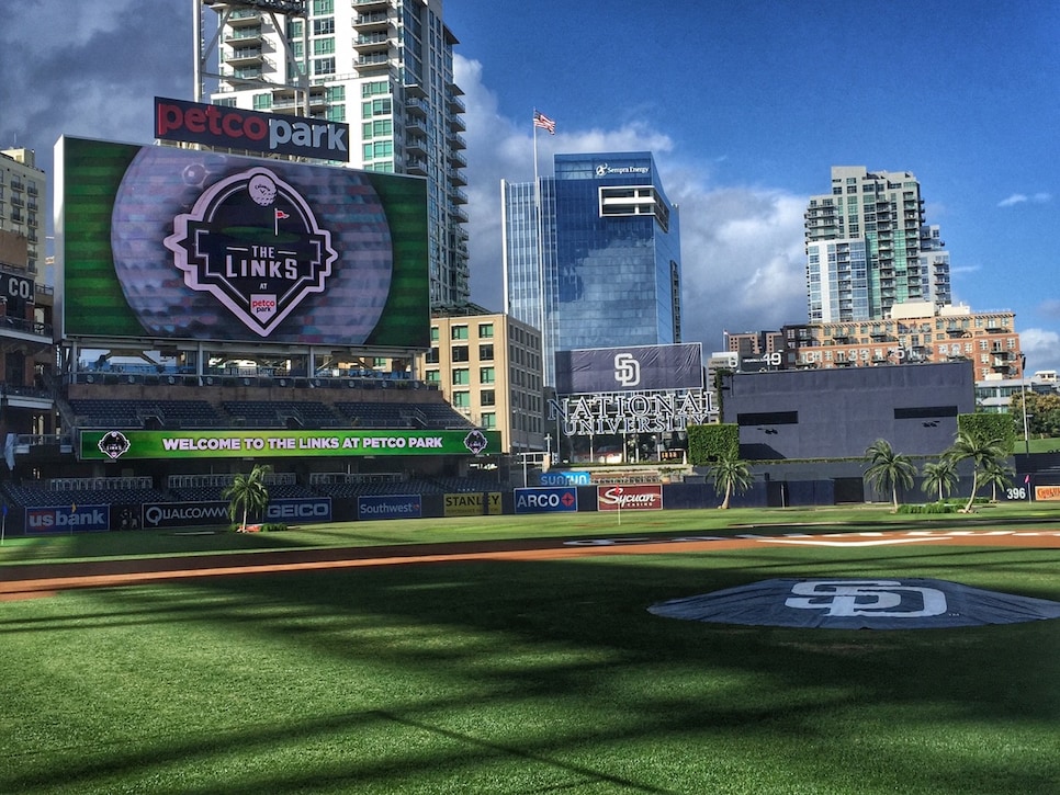 StadiumLinks Golf Visiting Four MLB Stadiums in November