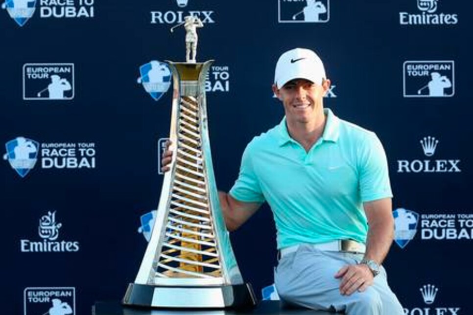 rory-race-to-dubai-trophy.png