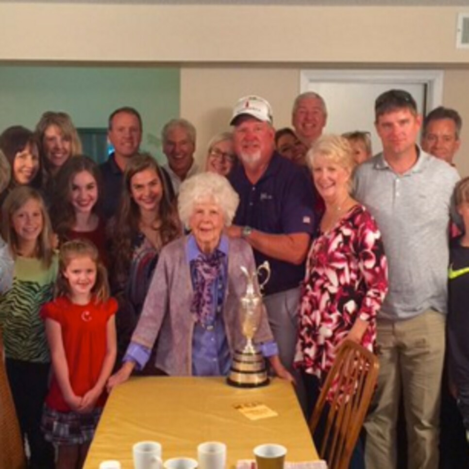 151130-claret-jug-thanksgiving.png