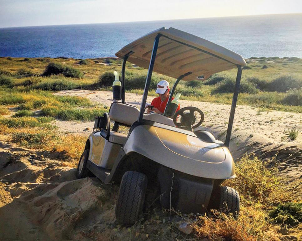 Golf-Cart-Quivira-Golf-Club-Los-Cabos-staff.jpg