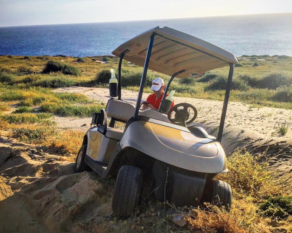 Golf-Cart-Quivira-Golf-Club-Los-Cabos-staff.jpg