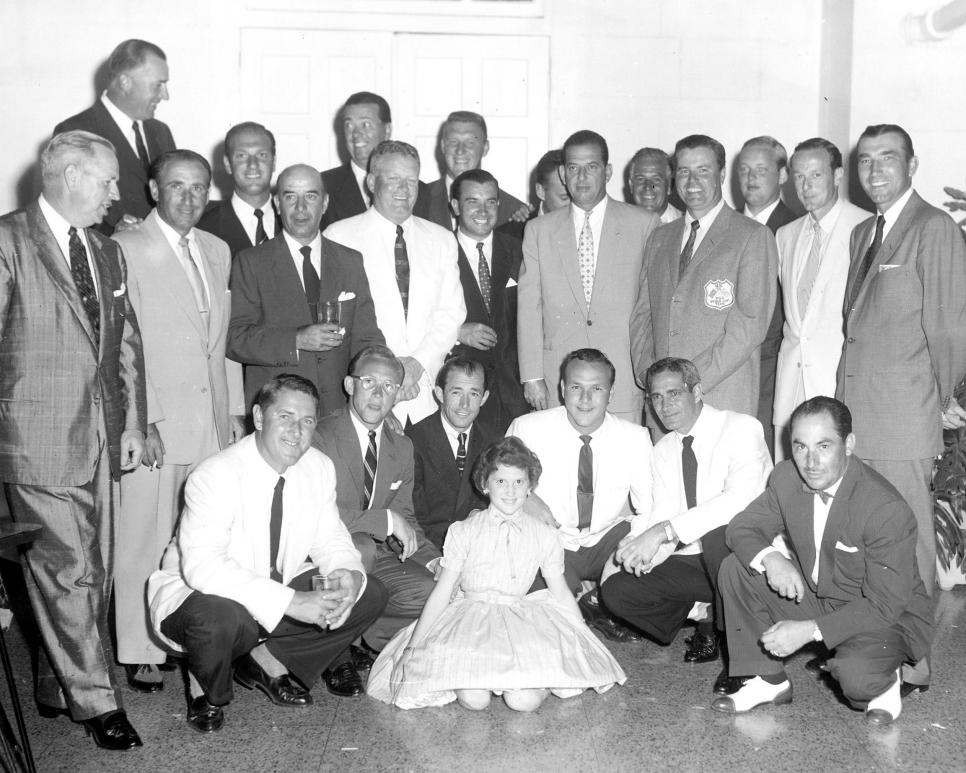 arnold-palmer-group-1959-Panama-Open.jpg