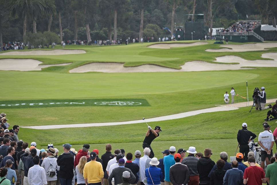 Riviera added as golf host to revamped 2024 Los Angeles Olympic bid