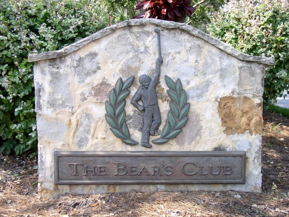 bears-club-signage.jpg