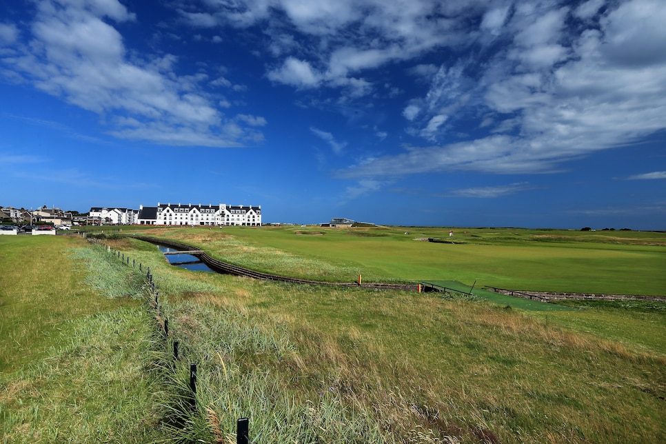 Carnoustie-18th.jpg