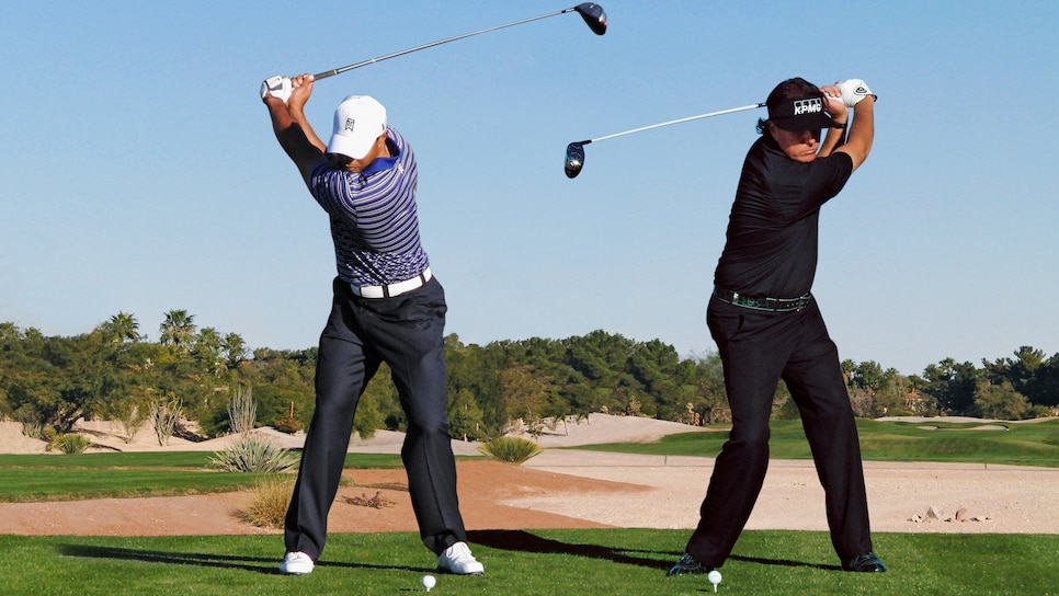 comparing-tiger-woods-phil-mickelson-swing-sequences.jpg