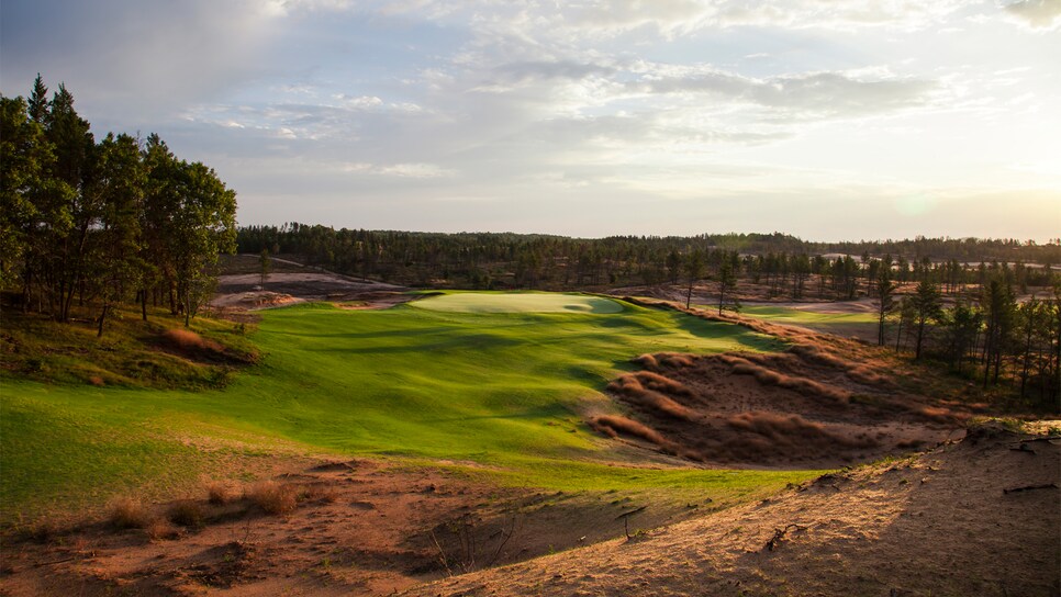 Sand-Valley-Golf-Resort-par-3-hole-5.jpg