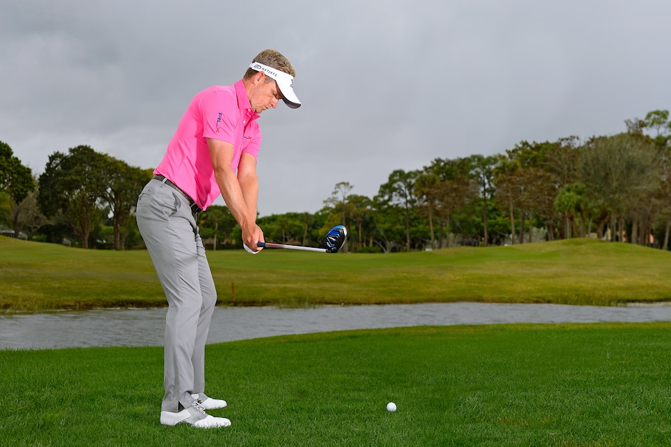 Luke-Donald-swing-keys-backswing.jpg