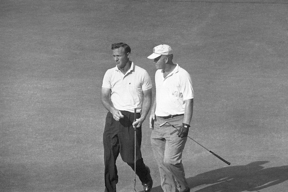 15-arnold-palmer-jack-nicklaus-walk-off-hole-18-putt-playoff-1962-usopen.jpg