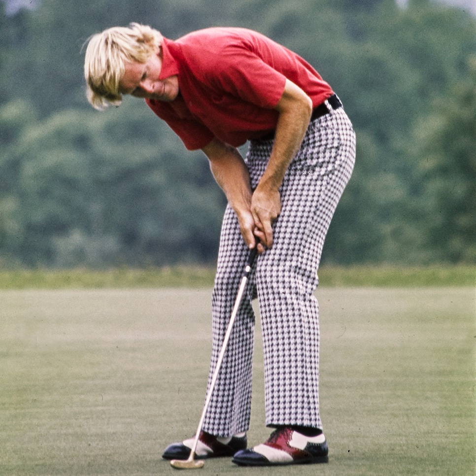 Johnny-Miller-1973-US-Open-Oakmont-putting.jpg