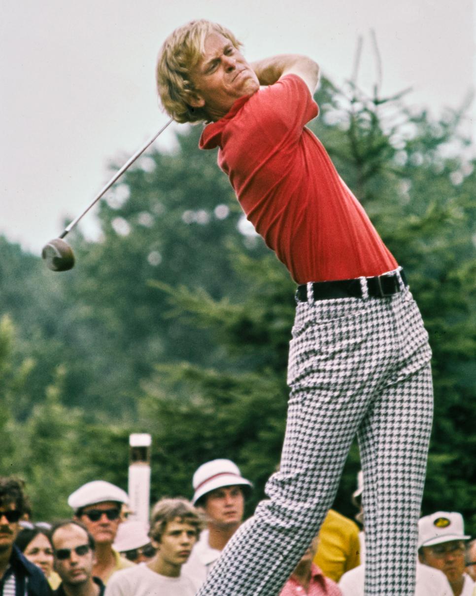 Johnny-Miller-1973-US-Open-Oakmont-tee.jpg