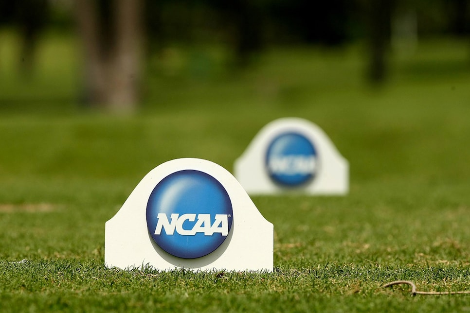 ncaa-golf-tee-markers.jpg