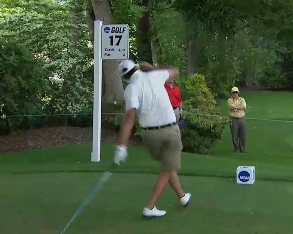 beau-hossler-ncaa-championship-semifinals-shoulder-pain-screen-shot-17th.jpg